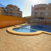 Magnifique appartement de 2 chambres avec piscine à Torrevieja